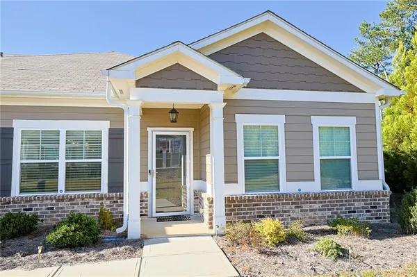 Property Slideshow image 2 of 64 | 2927 rambler dr, Loganville, GA, 30052