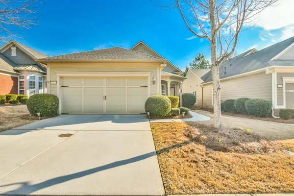 Property Slideshow image 2 of 31 | 6264 ivy stone way, Hoschton, GA, 30548