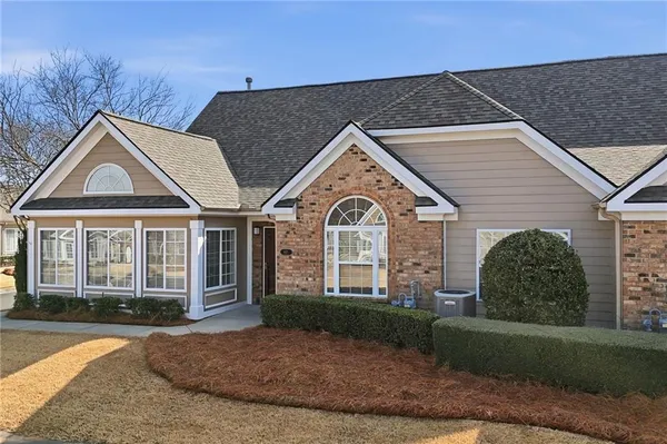 Property Slideshow image 2 of 41 | 601 sweet apple cir, Alpharetta, GA, 30004