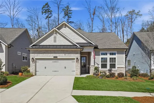 Property Slideshow image 3 of 48 | 6742 welcome rd, Flowery Branch, GA, 30542