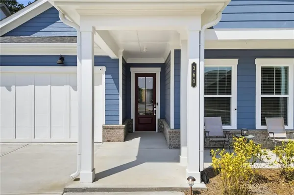 Property Slideshow image 2 of 47 | 360 vinca cir, Kennesaw, GA, 30144