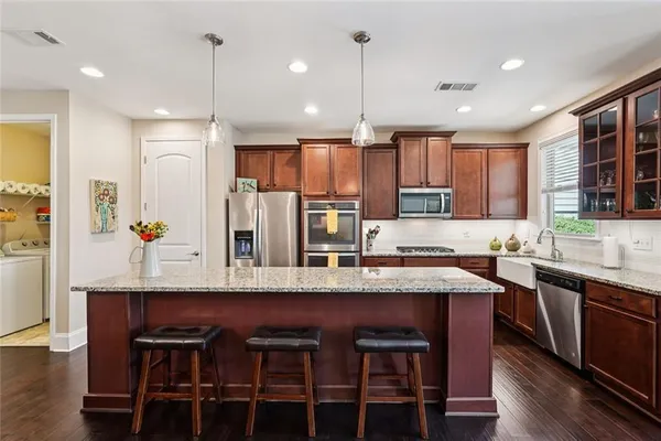 Property Slideshow image 3 of 67 | 4225 broadford dr, Cumming, GA, 30040