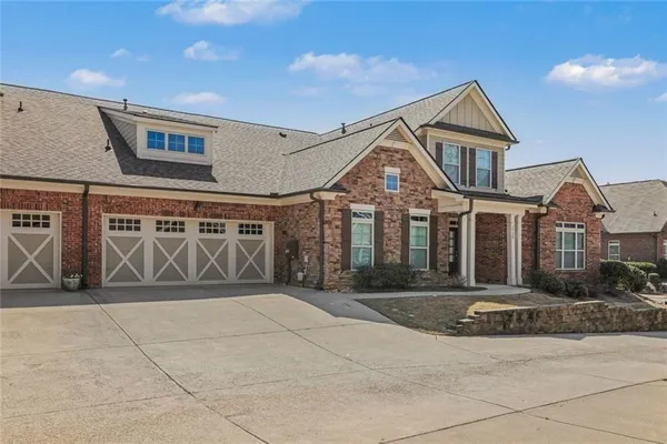 Property Slideshow image 3 of 55 | 2730 middle creek way, Cumming, GA, 30041