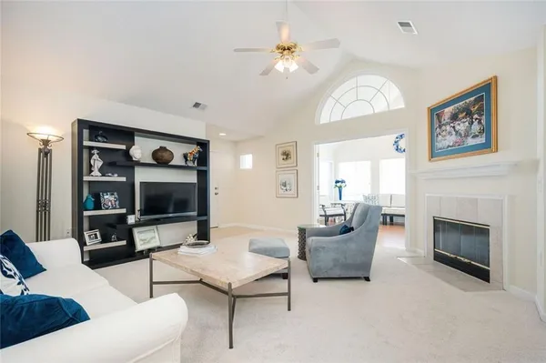 Property Slideshow image 2 of 32 | 3097 oakside cir, Alpharetta, GA, 30004
