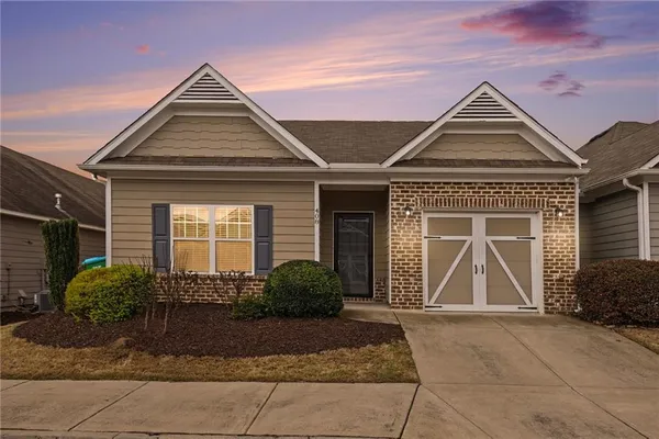 Property Slideshow image 3 of 15 | 408 rockview dr, Canton, GA, 30114