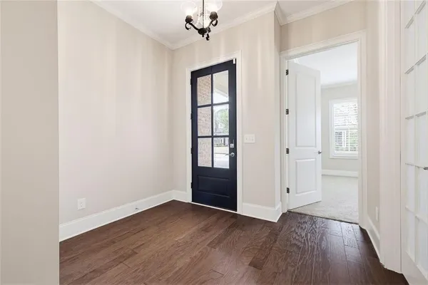 Property Slideshow image 3 of 44 | 6045 overlook club cir, Suwanee, GA, 30024