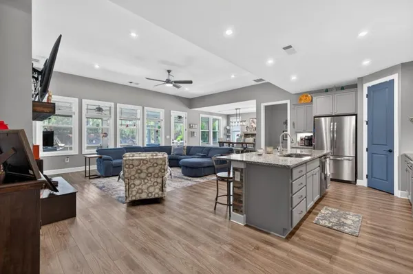 Property Slideshow image 3 of 87 | 248 chatuge dr, Hoschton, GA, 30548