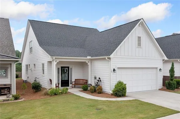 Property Slideshow image 3 of 36 | 19 grand cir, Jasper, GA, 30143