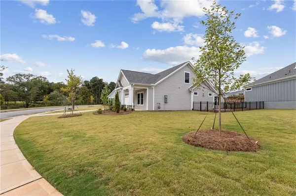 Property Slideshow image 2 of 24 | 3507 fishpond cir, Dacula, GA, 30019