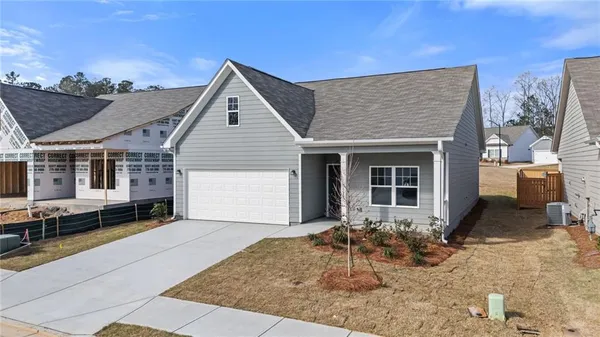 Property Slideshow image 2 of 28 | 18 primrose dr, Dallas, GA, 30132