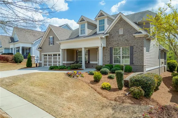 Property Slideshow image 3 of 58 | 6933 hopscotch ct, Flowery Branch, GA, 30542