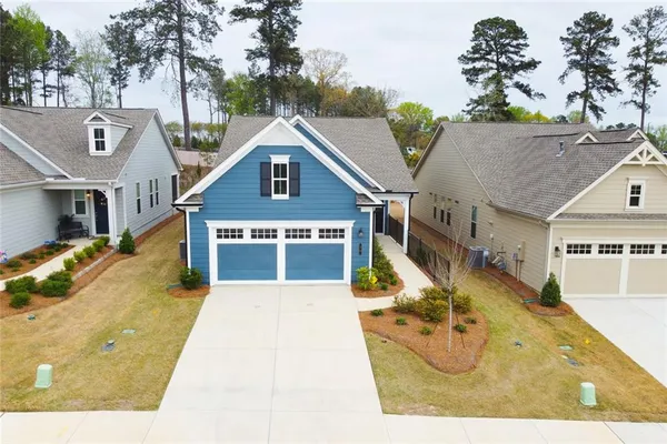 Property Slideshow image 2 of 38 | 30 geneva way, Hoschton, GA, 30548