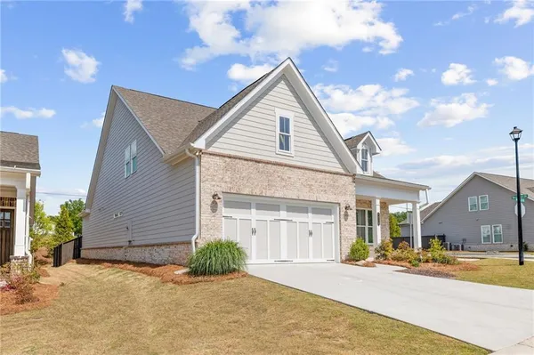 Property Slideshow image 3 of 29 | 7310 winderlea ln, Cumming, GA, 30040