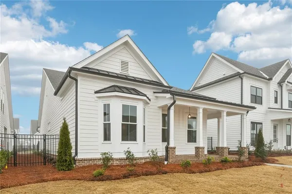 Property Slideshow image 3 of 33 | 510 godfrey dr, Cumming, GA, 30040