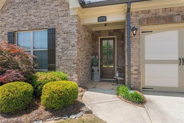 Property Slideshow image 2 of 60 | 5770 dalton rdg, Suwanee, GA, 30024