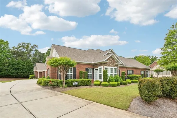Property Slideshow image 3 of 47 | 901 haven cir, Douglasville, GA, 30135