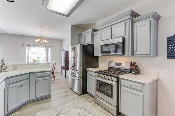 Property Slideshow image 3 of 27 | 381 crossroads dr, Social Circle, GA, 30025