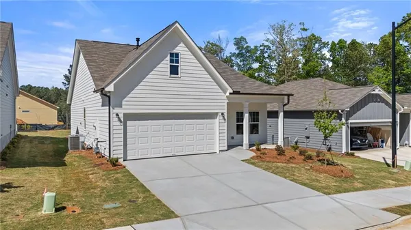 Property Slideshow image 3 of 28 | 363 cedar hill dr, Dallas, GA, 30132