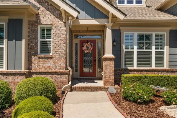 Property Slideshow image 2 of 82 | 3768 golden leaf pt, Gainesville, GA, 30504
