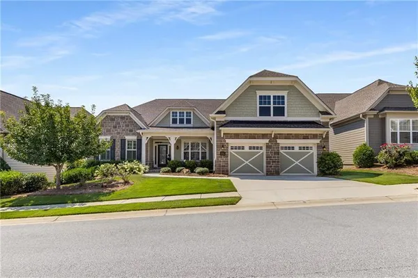 Property Slideshow image 2 of 94 | 3766 cresswind pkwy, Gainesville, GA, 30504