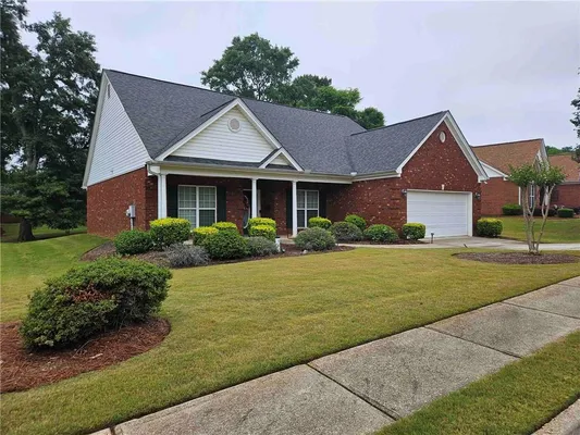 Property Slideshow image 2 of 47 | 360 crossroads dr, Social Circle, GA, 30025