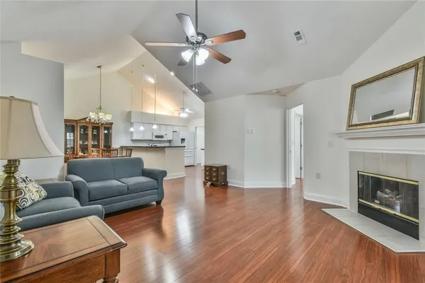 Property Slideshow image 3 of 28 | 3047 orchard ridge cir, Duluth, GA, 30096