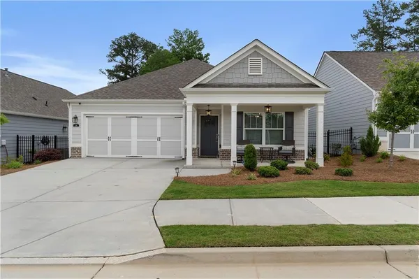Property Slideshow image 2 of 48 | 35 pinewood ct, Hiram, GA, 30141