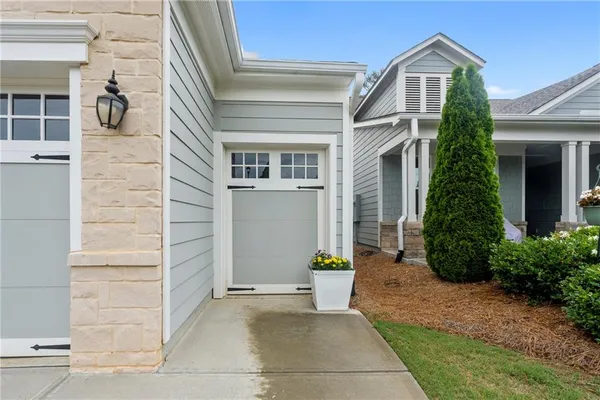 Property Slideshow image 3 of 65 | 188 chatuge dr, Hoschton, GA, 30548