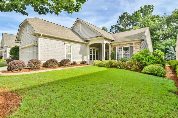 Property Slideshow image 2 of 44 | 6649 burnt hickory dr, Hoschton, GA, 30548