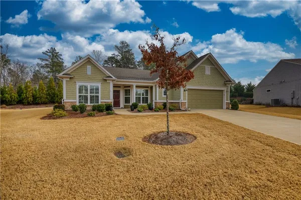 Property Slideshow image 2 of 66 | 1011 slip path, Greensboro, GA, 30642