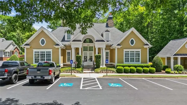 Property Slideshow image 3 of 37 | 2716 grapevine cir, Cumming, GA, 30041