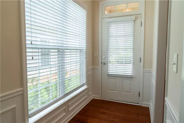 Property Slideshow image 3 of 37 | 6372 rockpoint ln, Hoschton, GA, 30548