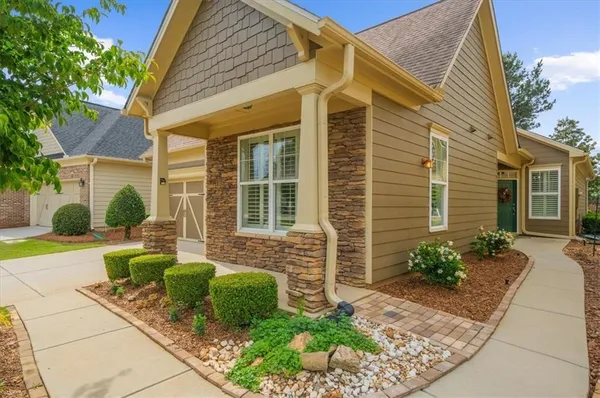 Property Slideshow image 2 of 53 | 3156 willow creek dr, Gainesville, GA, 30504