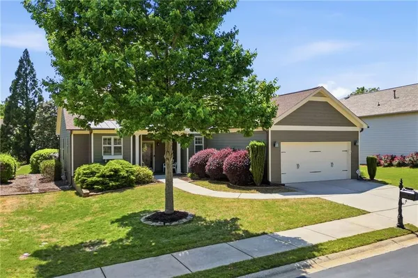 Property Slideshow image 2 of 50 | 424 larkspur dr, Canton, GA, 30114