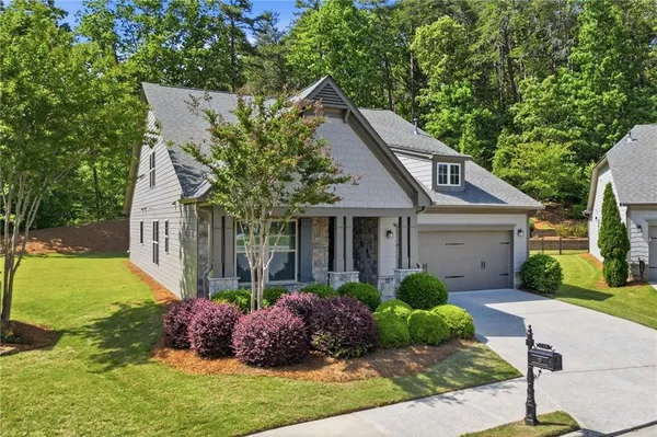 Property Slideshow image 3 of 51 | 219 laurel creek ct, Canton, GA, 30114