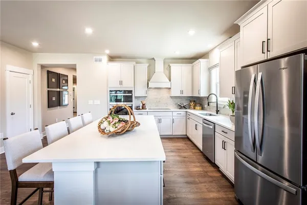Property Slideshow image 3 of 20 | 121 willowfern ln, Marietta, GA, 30066