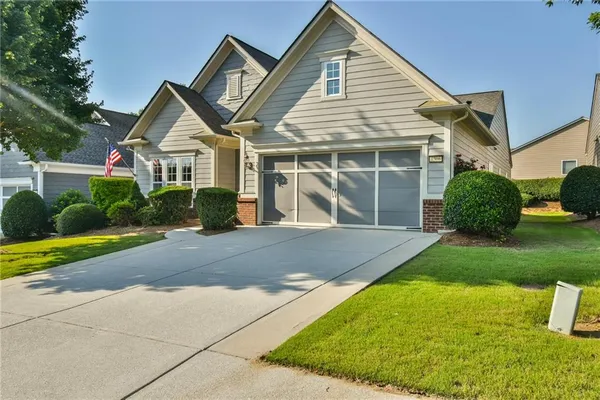 Property Slideshow image 2 of 44 | 6306 windrush ct, Hoschton, GA, 30548