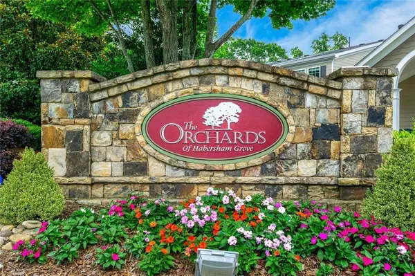 Property Slideshow image 2 of 47 | 2711 grapevine cir 1501, Cumming, GA, 30041