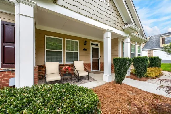 Property Slideshow image 3 of 47 | 2711 grapevine cir 1501, Cumming, GA, 30041