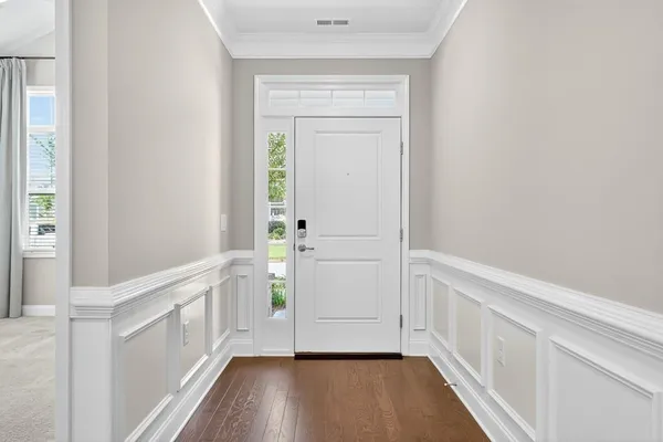 Property Slideshow image 2 of 52 | 1401 lexington green pnes, Cumming, GA, 30040