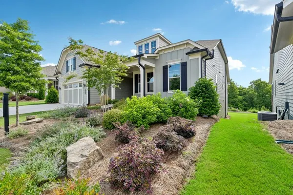 Property Slideshow image 3 of 66 | 419 ontario ln, Hoschton, GA, 30548