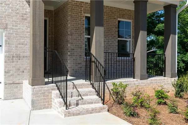 Property Slideshow image 3 of 38 | 4315 waylon drive ln, Cumming, GA, 30028