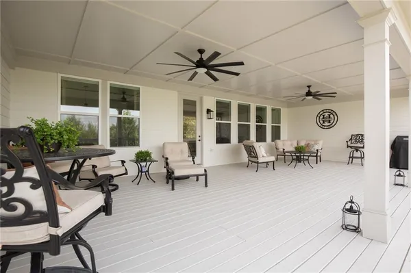 Property Slideshow image 2 of 67 | 170 erie pt, Hoschton, GA, 30548