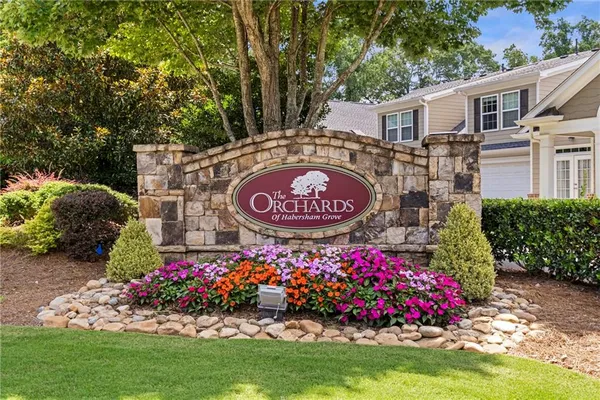 Property Slideshow image 2 of 24 | 2694 grapevine cir 2102, Cumming, GA, 30041