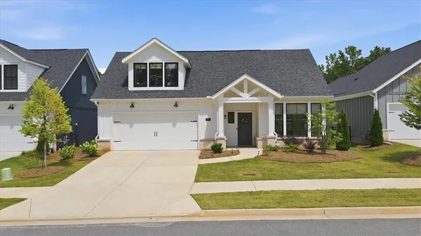 Property Slideshow image 2 of 56 | 252 persimmon dr, Canton, GA, 30115