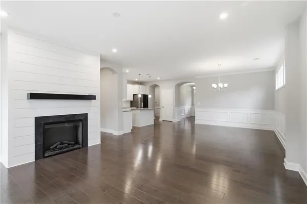 Property Slideshow image 3 of 32 | 210 balsam dr, Dallas, GA, 30157