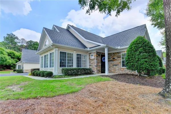 Property Slideshow image 3 of 46 | 3097 oakside cir, Alpharetta, GA, 30004