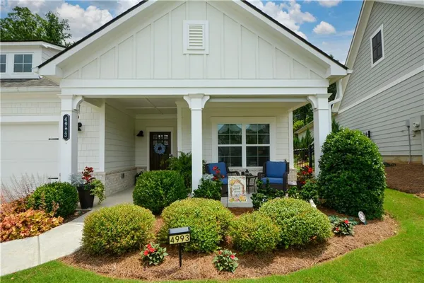 Property Slideshow image 3 of 58 | 4993 pleasantry way, Acworth, GA, 30101