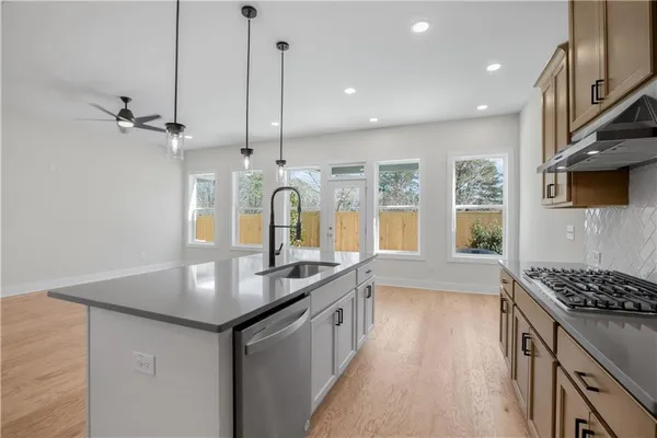 Property Slideshow image 2 of 4 | 3885 sunburst ln, Cumming, GA, 30028