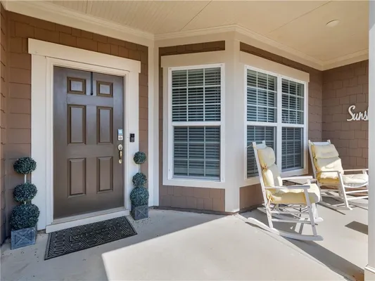 Property Slideshow image 2 of 33 | 203 camelia ct, Griffin, GA, 30223
